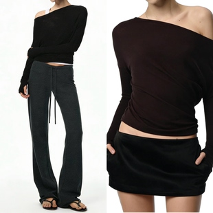 现货WEEEECHAN次日早晨  “优雅露肤”正倒两穿斜肩堆叠针织上衣