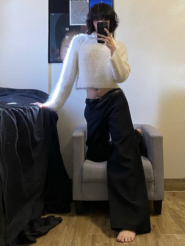 次日早晨V型阔腿含羊毛西裤