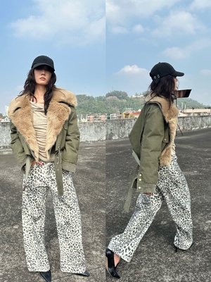 现货WEEEECHAN次日早晨 托卡羊毛大翻领羽绒夹克（毛领可拆卸