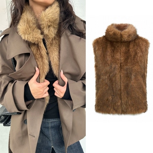 碳酸同款 短款 质感挺括 WEEEECHAN 环保皮草马甲 皮毛一体 现货