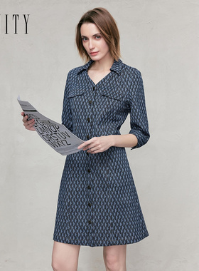 FINITY菲妮迪连衣裙2026春新款蓝色提花修身通勤翻领五分袖长裙女