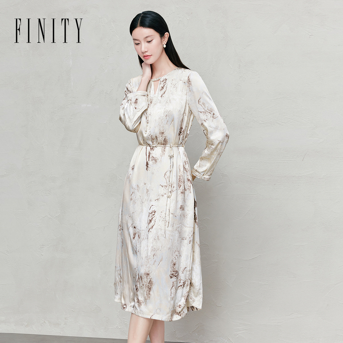 FINITY菲妮迪新中式连衣裙2026春季新款简约系带优雅名媛风