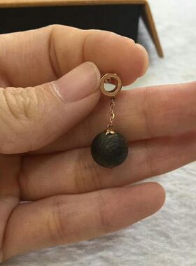 印尼马泥涝老料女士沉香耳环天然保真木质耳坠耳钉圆珠沉水级收藏