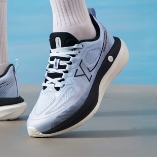 特步行云DC男款跑鞋春秋新款缓震支撑运动鞋软底轻便健身跑步鞋男