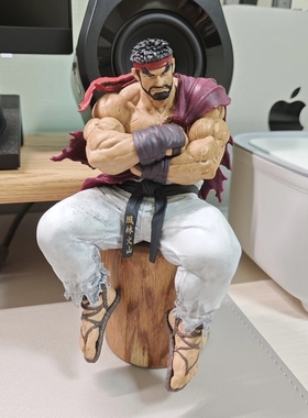 优质版街头霸王手办坐姿隆风林火山空手道合气道泡面压公仔桌摆件