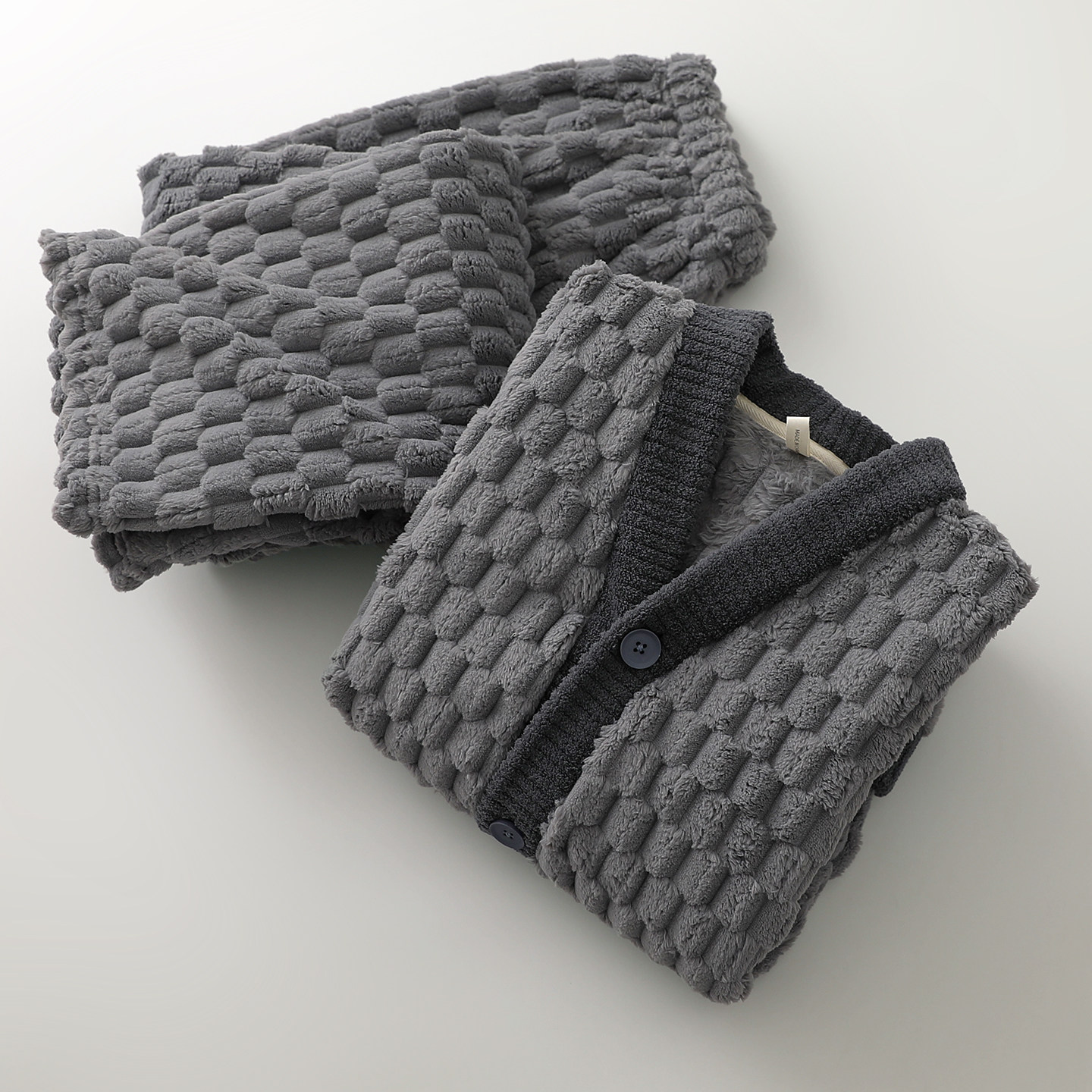 V领加厚珊瑚绒睡衣套装男士开衫长袖长裤冬季保暖灰家居服可外穿,女士内衣/男士内衣/家居服,睡衣/家居服套装,淘宝优惠券,粉丝福利购,淘宝优惠卷