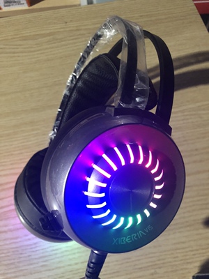 西伯利亚v15RGB耳机游戏电竞电脑吃鸡高档网吧款工包耳机