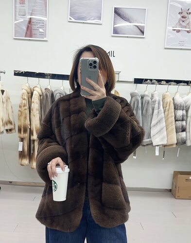津彩新款V领女款新款斜排水貂貂皮大衣外套