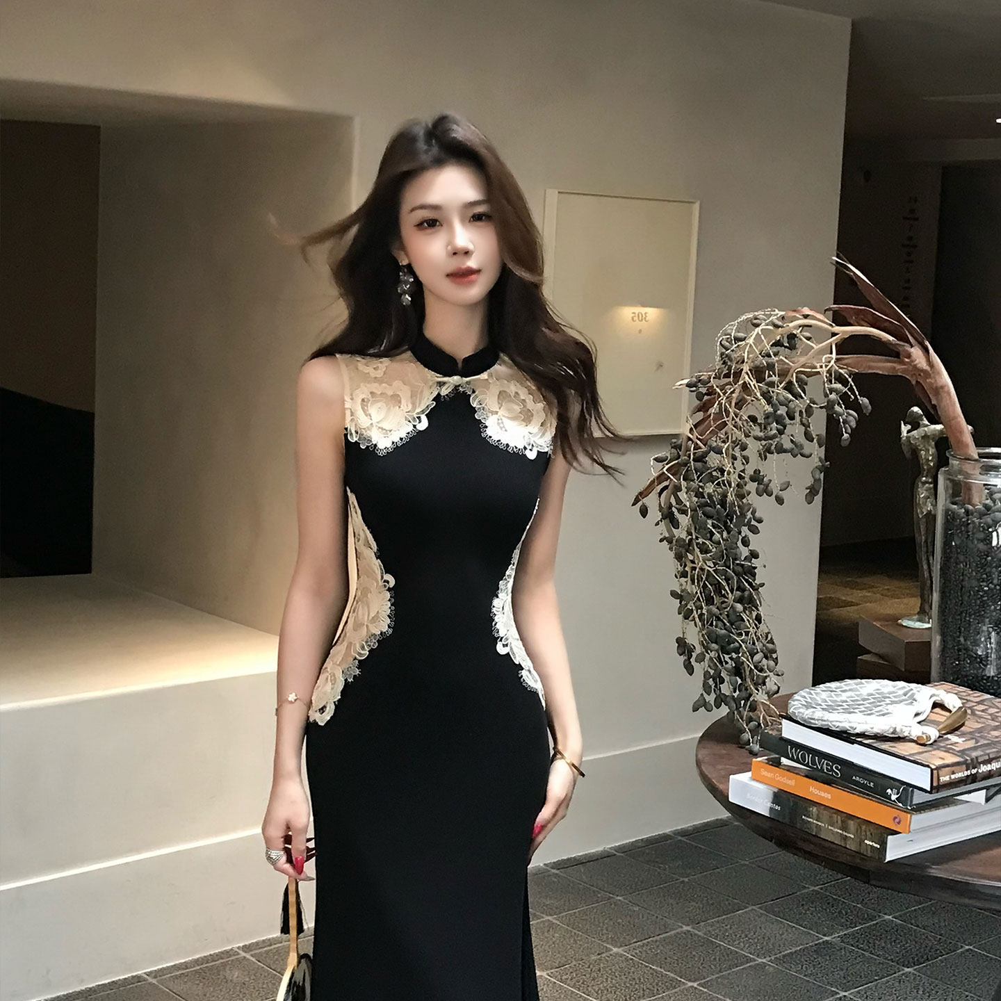 木子李的李新中式设计感无袖修身连衣裙立领盘扣蕾丝刺绣旗袍长裙