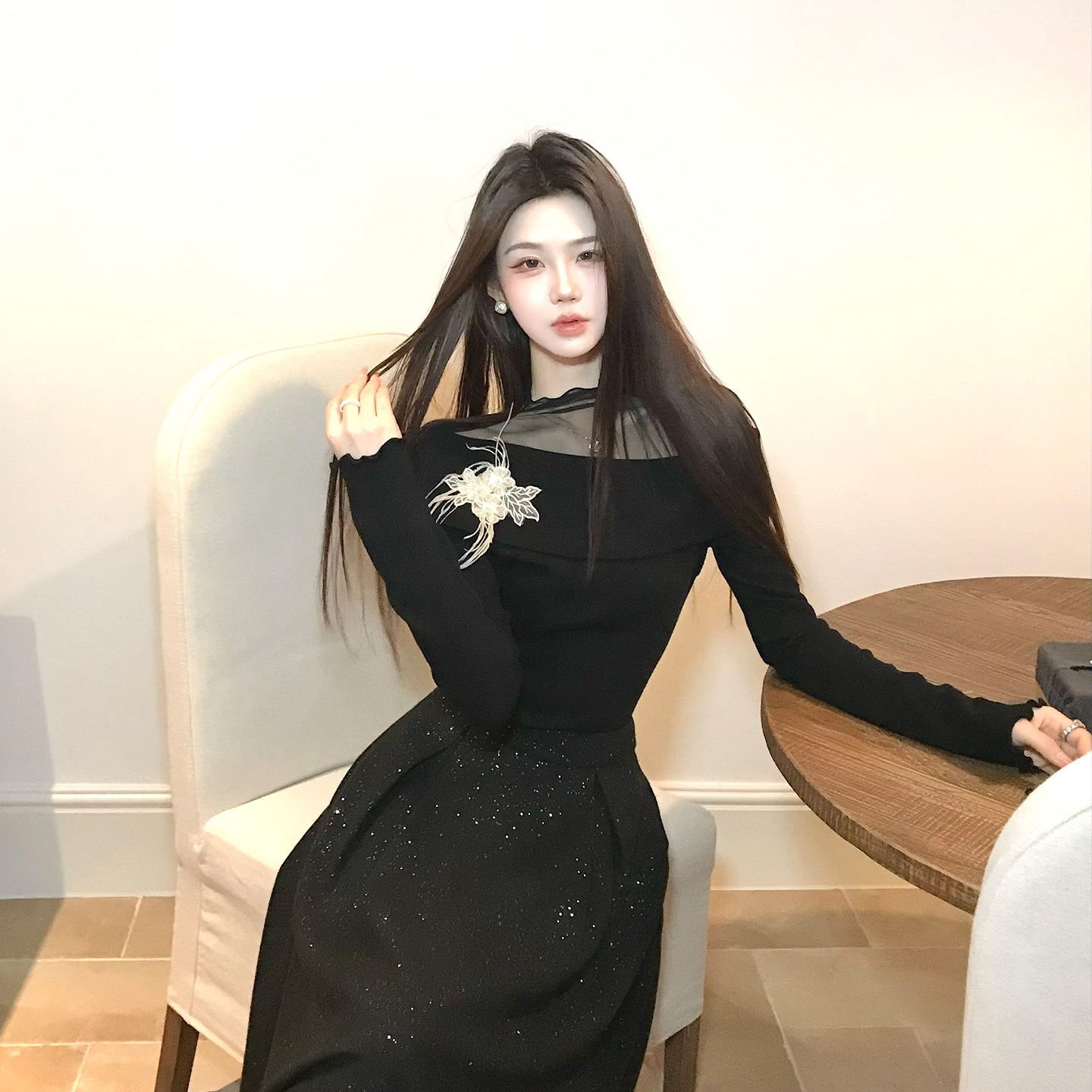 木子李的李设计感黑色套装