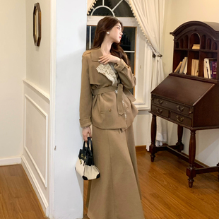 秋 上衣收腰风衣外套半身大伞裙套装 木子李 李设计感蕾丝拼接长袖