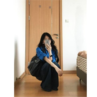 法式气质高级感衬衫女2026春装克莱因蓝衬衫休闲慵懒外套宽松上衣