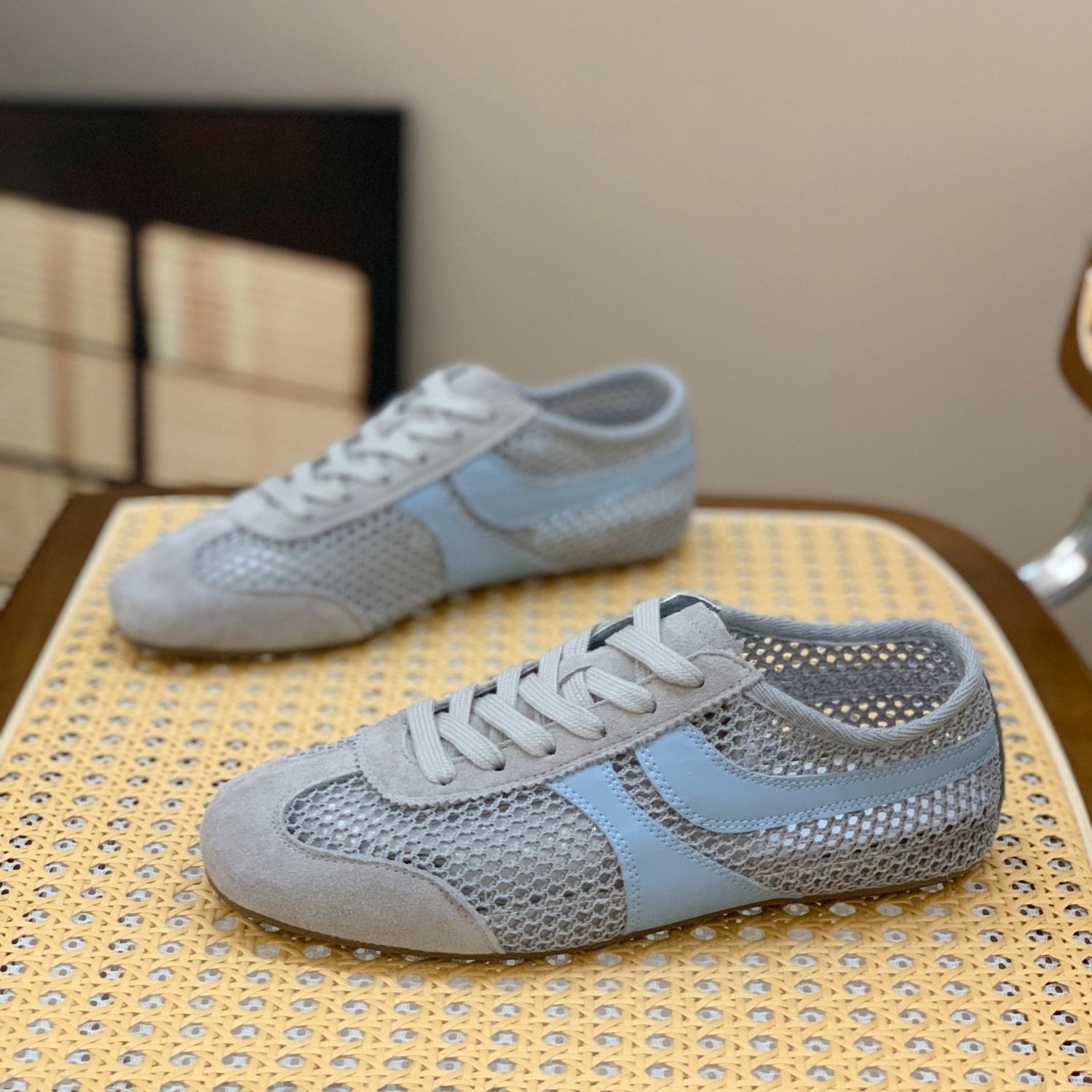 真皮网面透气德训鞋女2025夏季新款简约时尚百搭平底复古休闲鞋,女鞋,德训鞋,淘宝优惠券,粉丝福利购,淘宝优惠卷