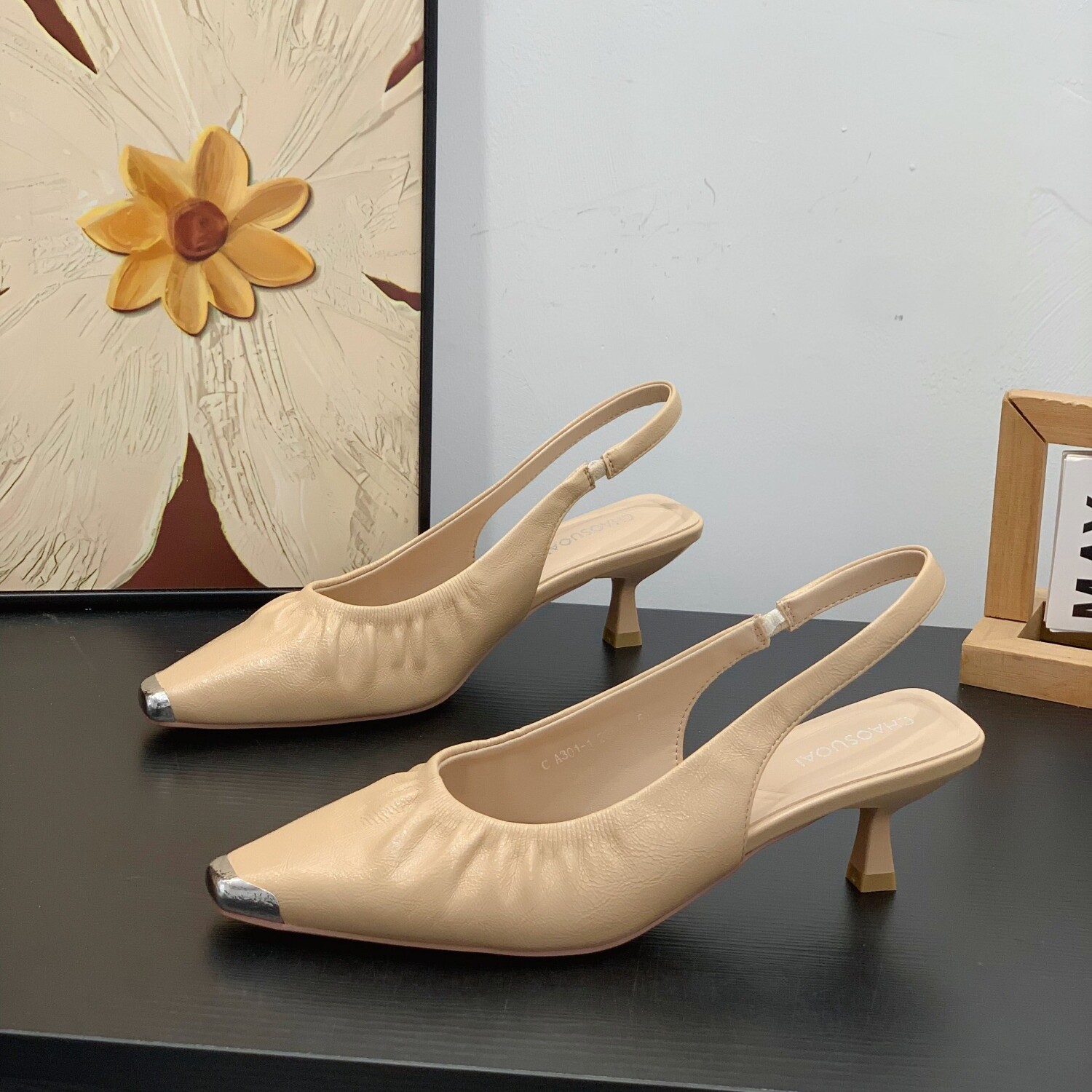 包头凉鞋女2026新款夏季细跟5cm方头后绊带猫跟配裙子气质高跟鞋