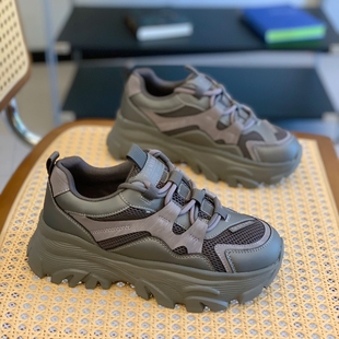 超火网面透气增高轻便小个子百搭运动鞋 显脚小厚底老爹鞋 2025秋季