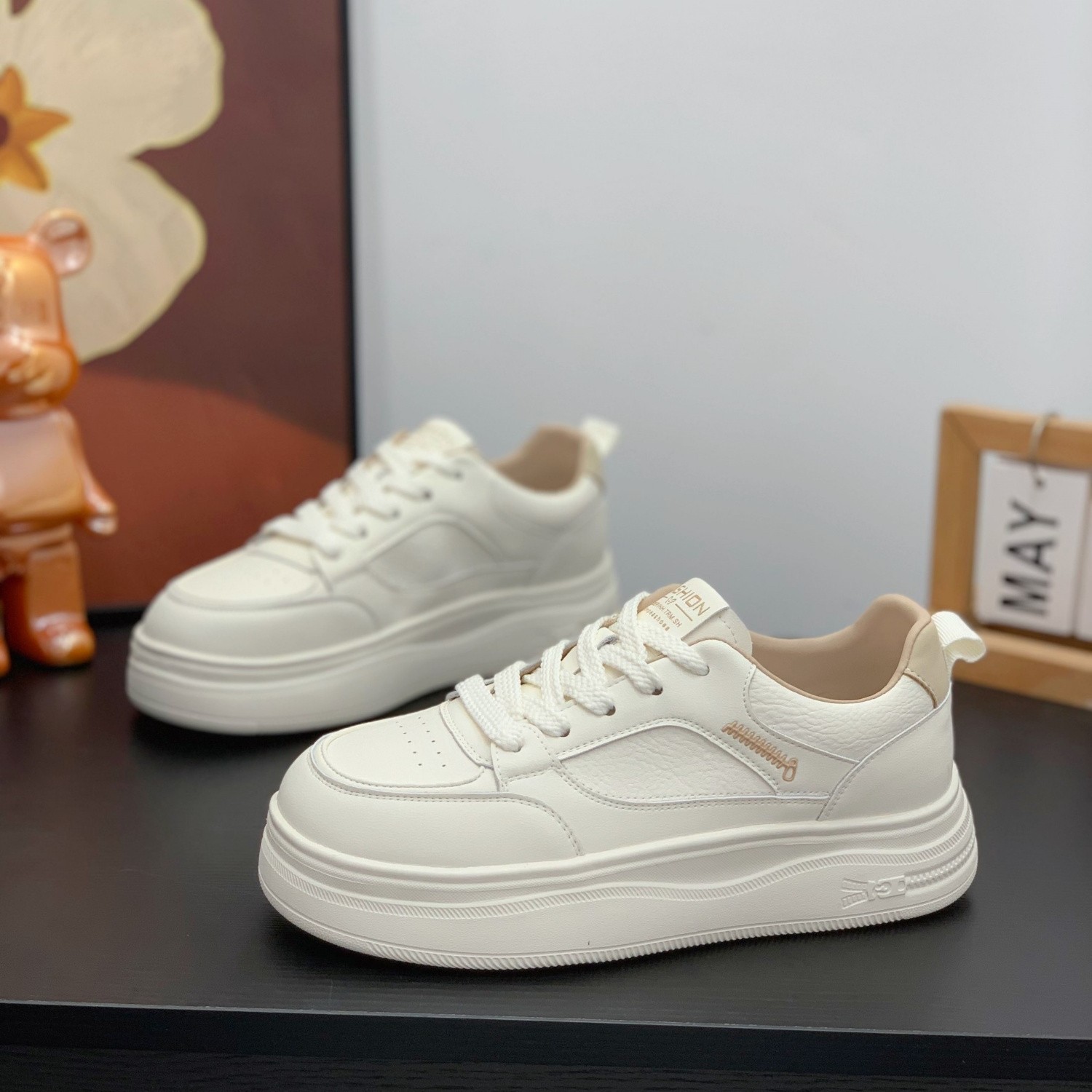 厚底真皮小白鞋女2026春季新款休闲运动鞋系带不累脚学生透气板鞋,女鞋,时尚休闲鞋,淘宝优惠券,粉丝福利购,淘宝优惠卷