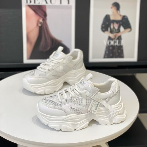 轻便增高厚底单网透气休闲老爹鞋