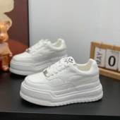 厚底增高6CM真皮小白鞋 百搭轻便休闲显瘦松糕鞋 女2026春新款 时尚