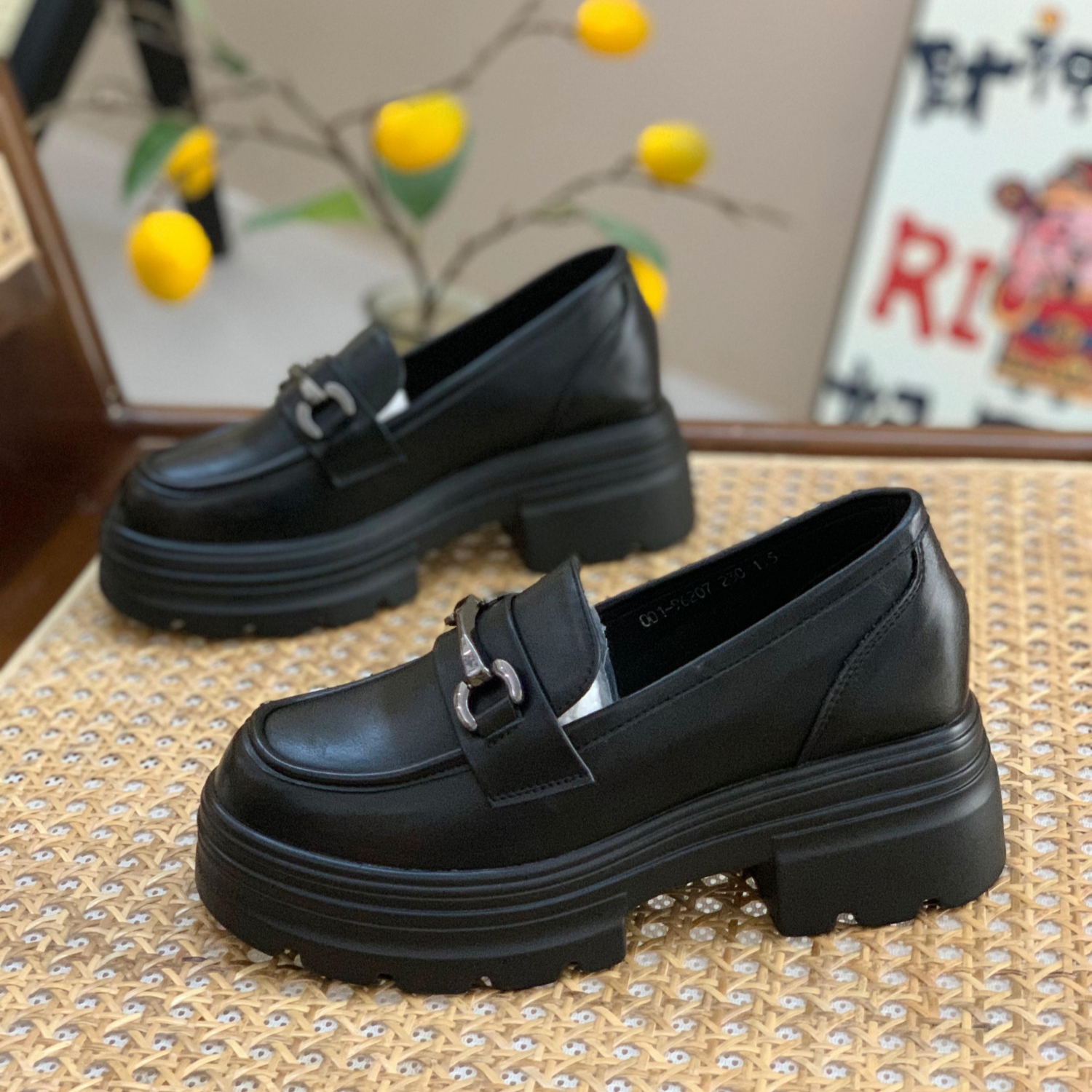 6公分厚底显腿长简约百搭小皮鞋