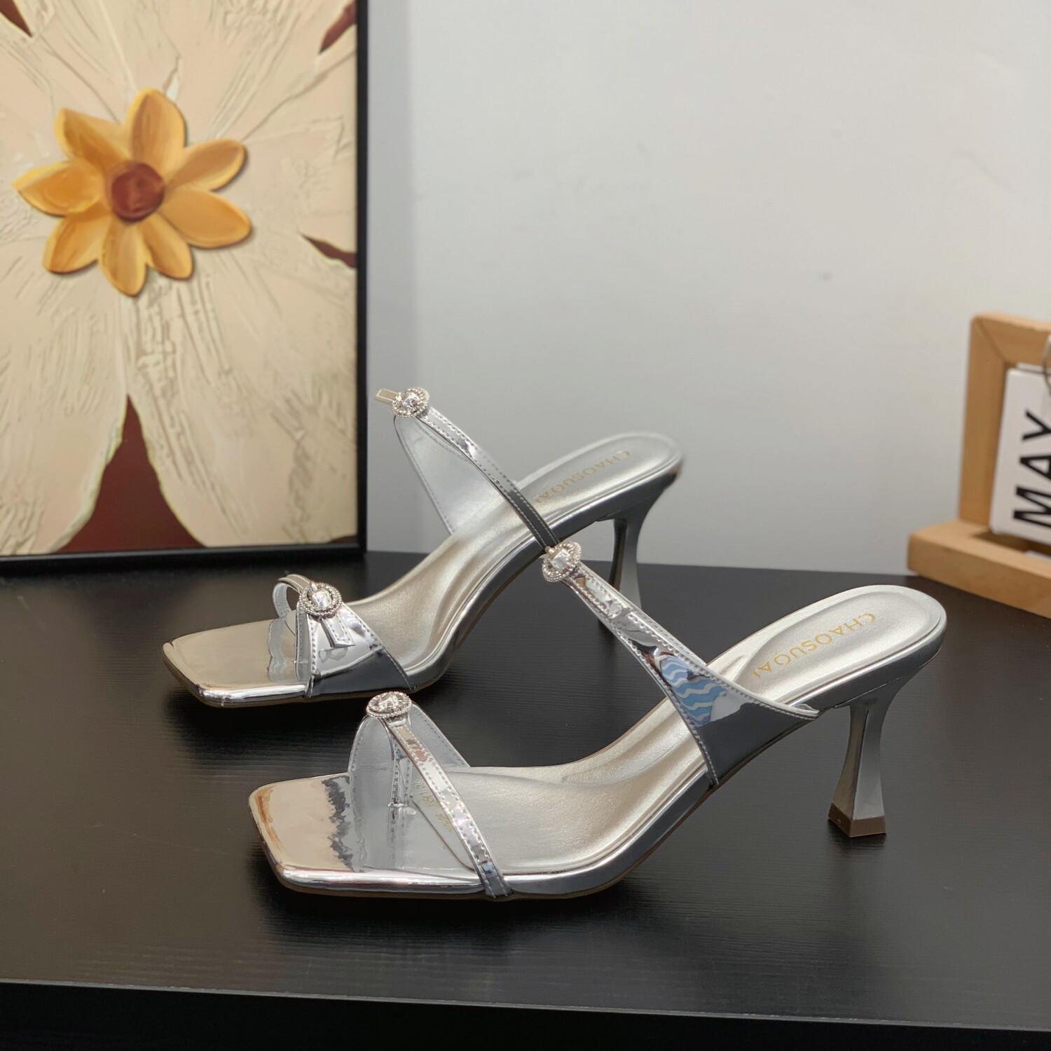 韩版高级感外穿一字拖女2026夏季新款细跟7CM露趾方头复古凉拖鞋