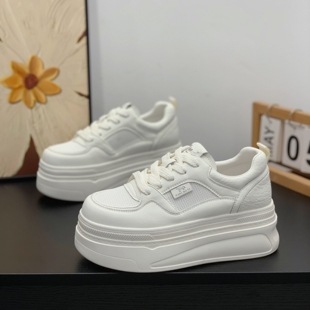 松糕鞋 夏季 内增高7CM时尚 女2026新款 超火镂空透气网面真皮小白鞋