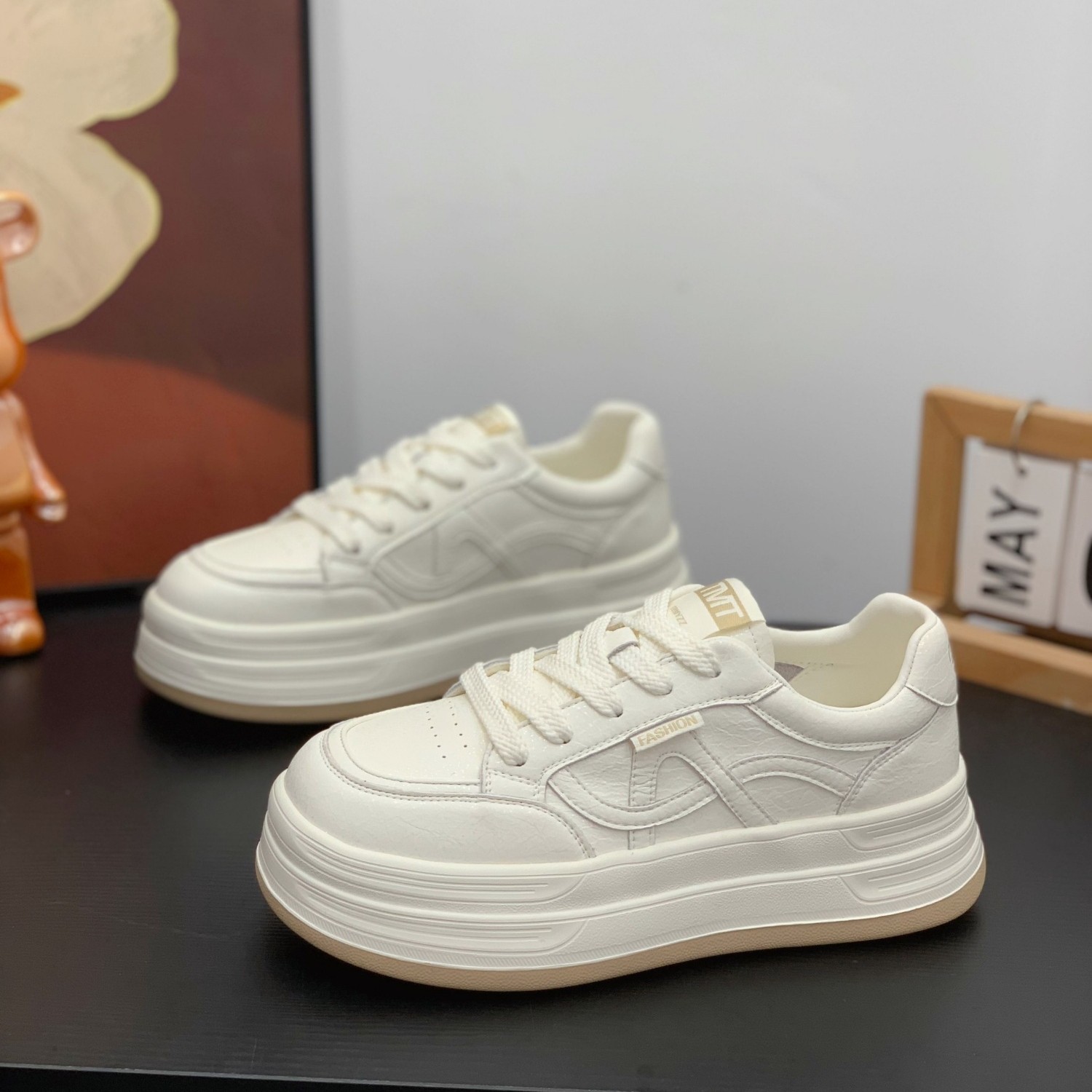 厚底小白鞋女2026春季新款小个子增高百搭真皮板鞋显瘦休闲运动鞋,女鞋,时尚休闲鞋,淘宝优惠券,粉丝福利购,淘宝优惠卷