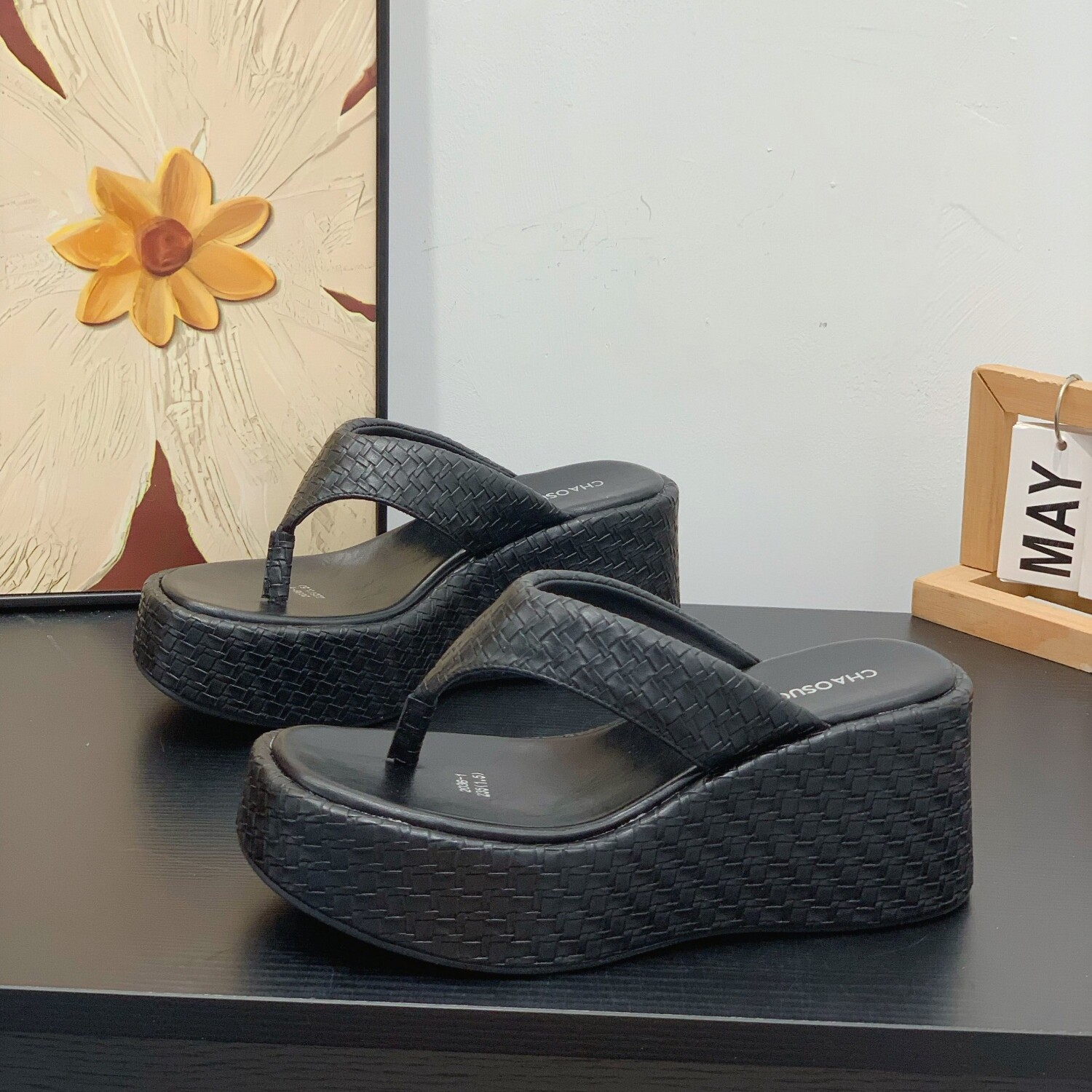 厚底坡跟夹趾人字拖女夏外穿2026新款复古高跟8cm沙滩一字凉拖鞋