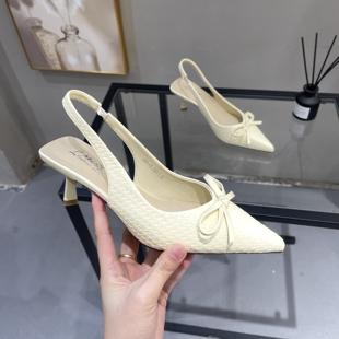 法式 女2026春夏新款 蝴蝶结后空气质后空单鞋 优雅尖头细跟包头凉鞋
