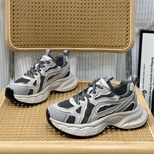 显脚小厚底透气百搭休闲运动鞋 秋季 女2025新款 复古灰色真皮老爹鞋