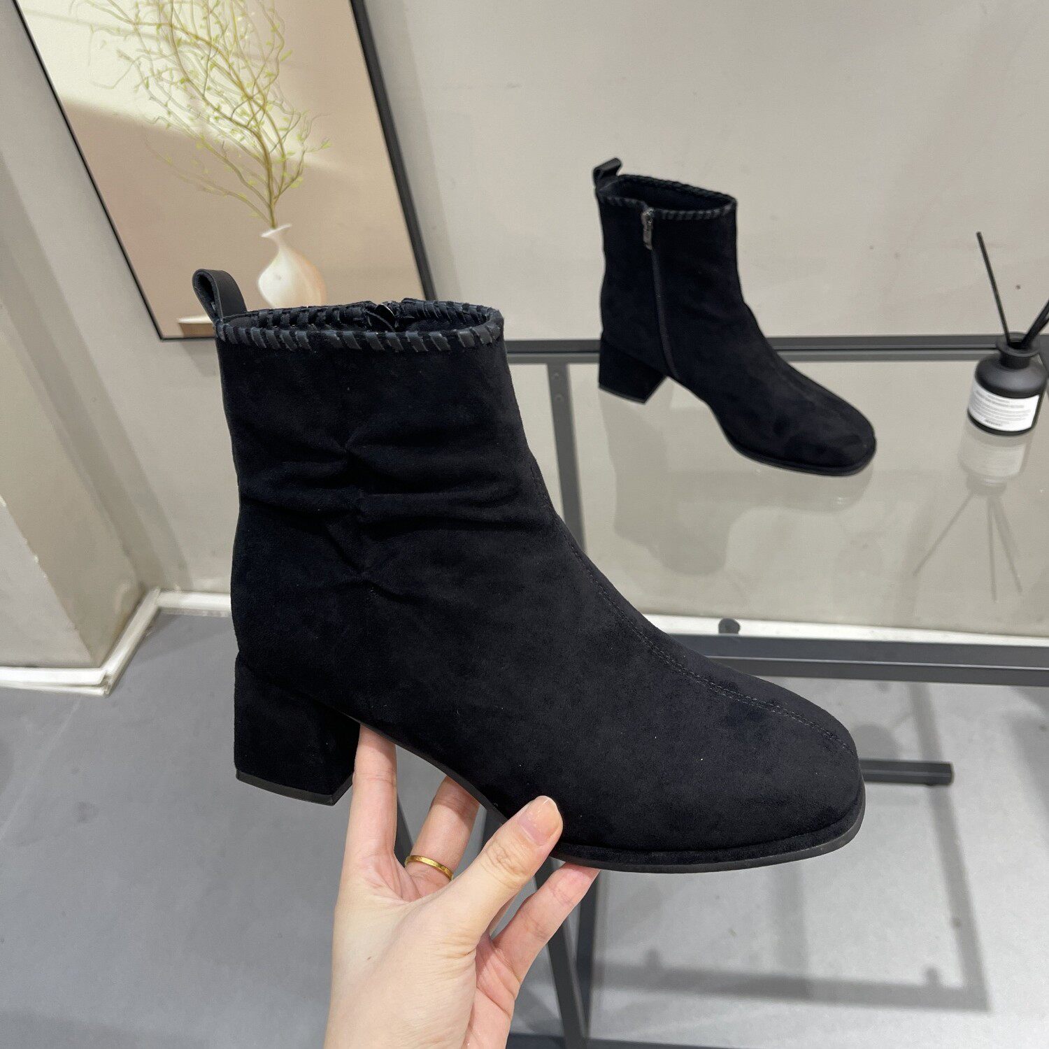 网红爆款方头绒面复古百搭瘦瘦靴女2025秋季新款粗跟厚底显瘦短靴,女鞋,时装靴,淘宝优惠券,粉丝福利购,淘宝优惠卷