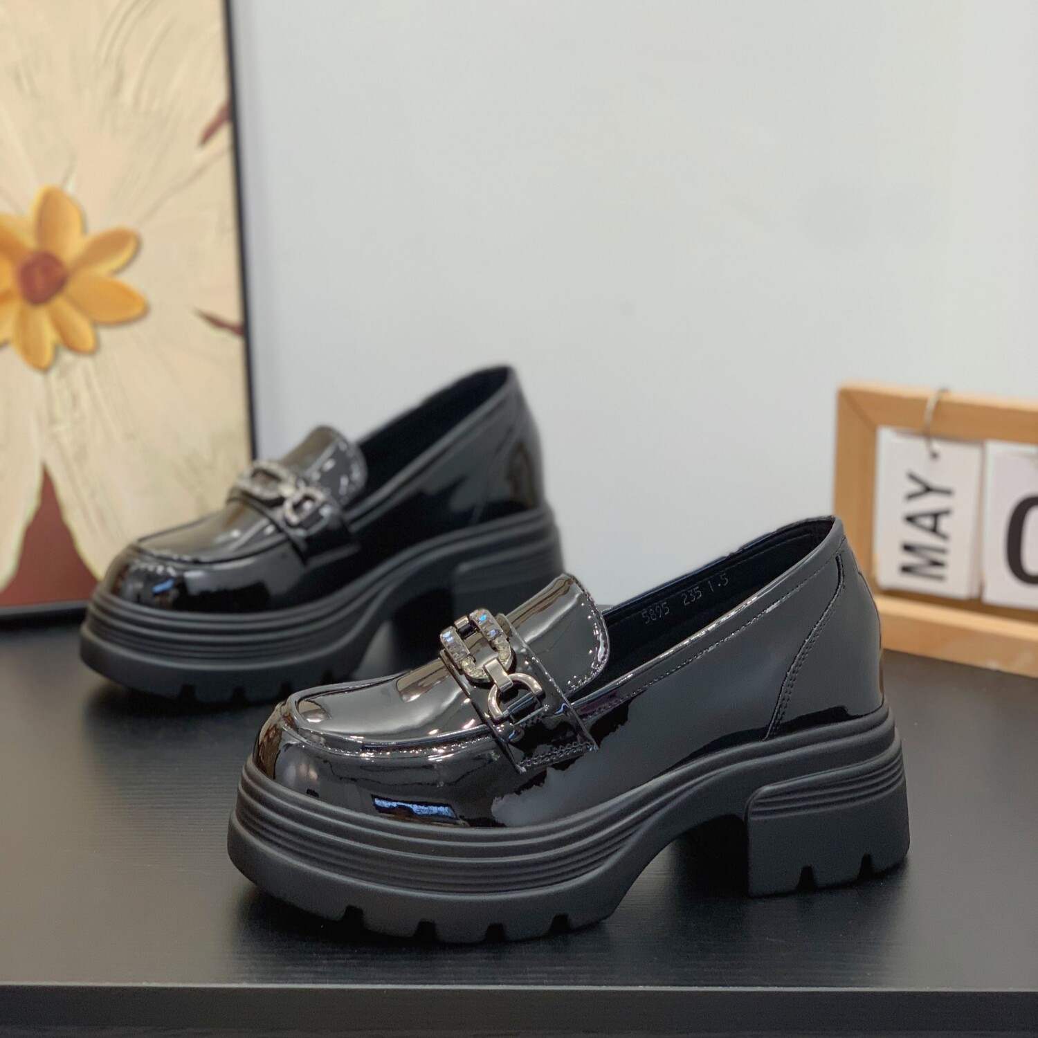 一脚蹬通勤显腿长复古时尚乐福鞋