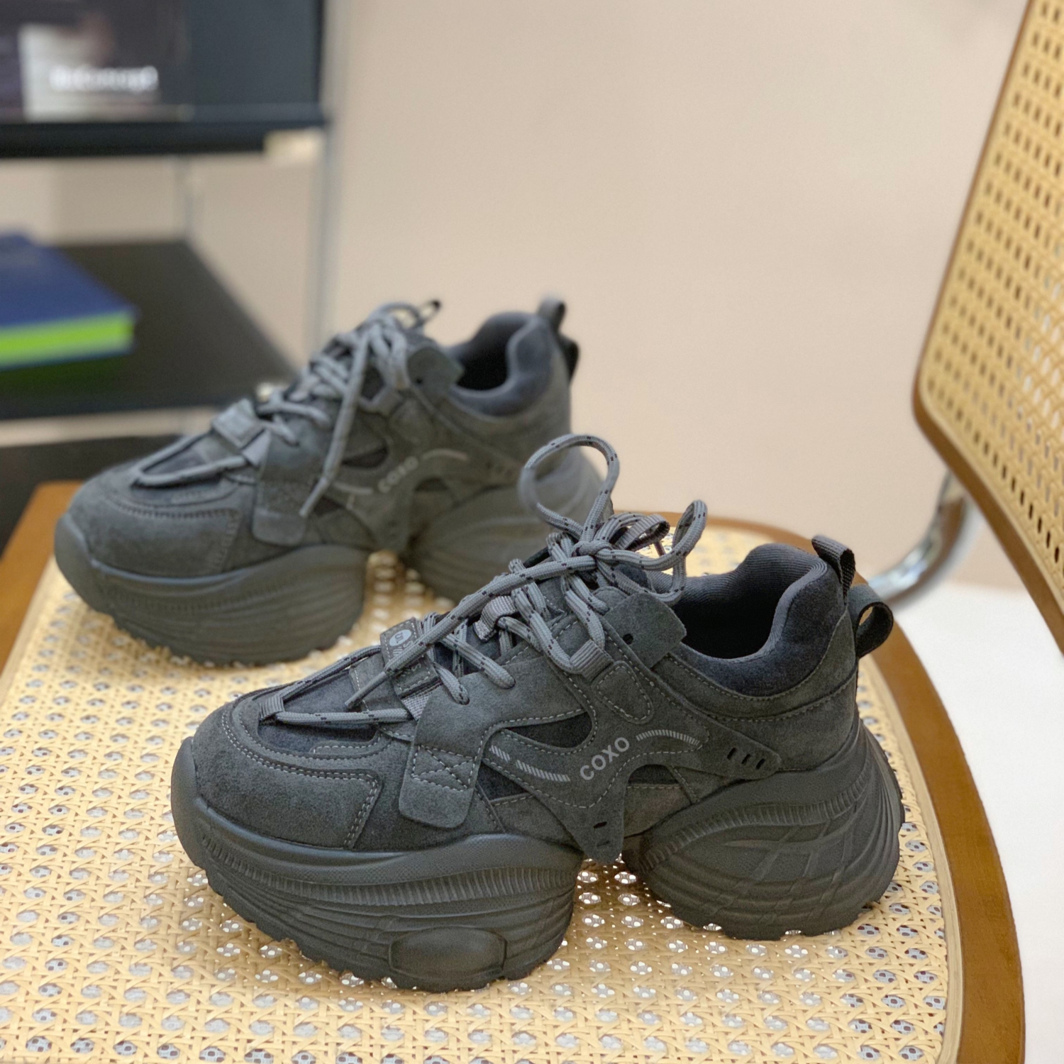 轻便不累脚显腿长舒适百搭老爹鞋