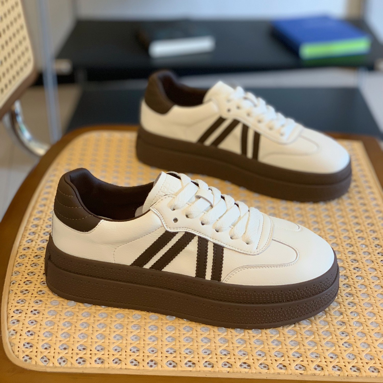 复古风显高显瘦拼色百搭运动鞋