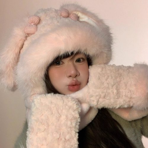 可爱兔耳朵毛绒帽子围巾手套一体