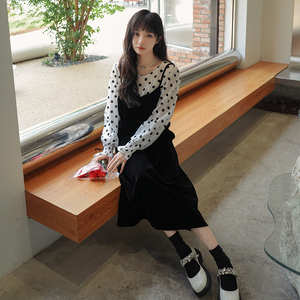 今年流行拼接假两件波点连衣裙女春秋长袖2025新款女装黑色长裙冬