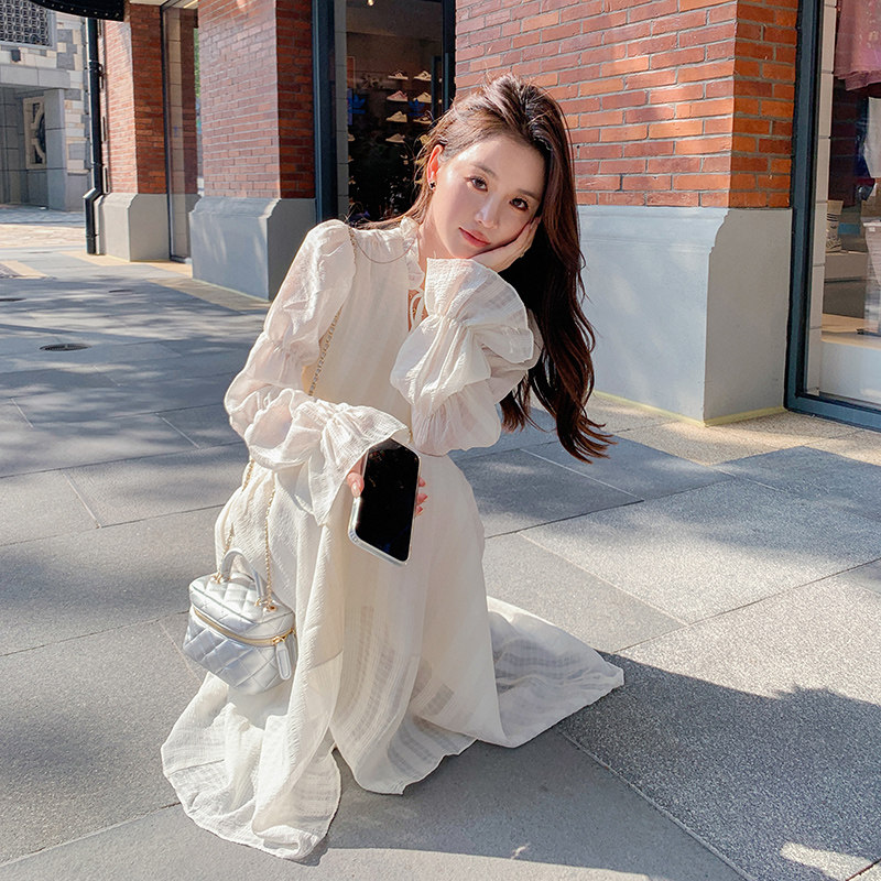 奶fufu温柔风V领连衣裙女木耳边超仙显高气质长袖初恋休闲仙女裙,女装连衣裙,浙宝088