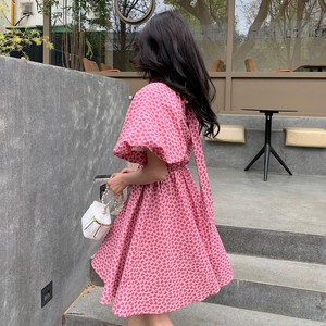 粉色裙子女设计感小众法式温柔风小个子中长款初恋连衣裙减龄显瘦图片