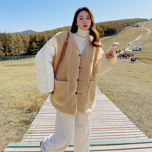 出货中M225P185K268 羊羔毛拼接衣服送围巾图片