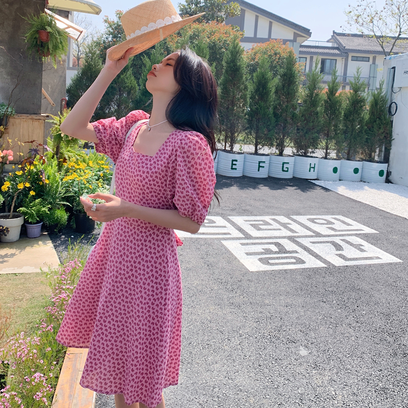 法式甜美连衣裙女夏季设计感小众高级感粉色印花超仙仙女公主裙子，女装连衣裙，浙宝088