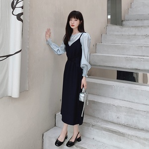 法式长袖假两件吊带连衣裙女春秋2025新款赫本风收腰气质黑色长裙,粉色长裙冬天怎么搭配图片