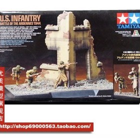 田宫拼装模型 1/35 美军城市战斗步兵 三兵人带二战场景89741