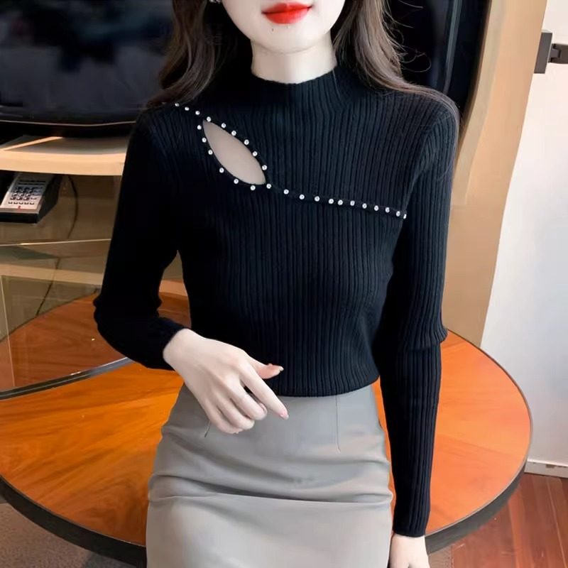 冬季半高领毛衣女设计感长袖修身内搭针织打底衫钉珠镂空上衣学生