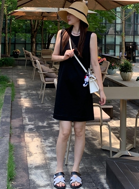 海维恩黑色无袖直筒连衣裙女2026夏季新款韩版减龄圆领显瘦背心裙
