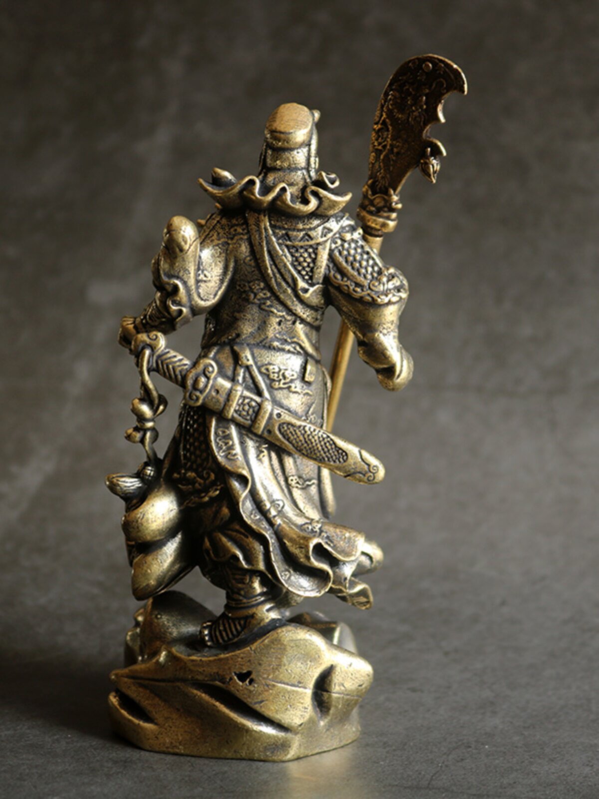 实心铜关公办公桌面小摆件纯黄铜关羽铜像仿古微雕古玩铜器铜雕像