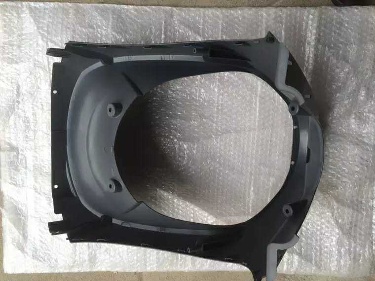 轻骑铃木QS125T-2/QS125T-6丽彩/UZ100T韵彩前下护板/前围原厂件