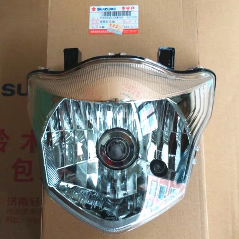 适用轻骑铃木GR150QS150-5/6/7/9/10悍骏悍道悍刃酷飙摩托前大灯