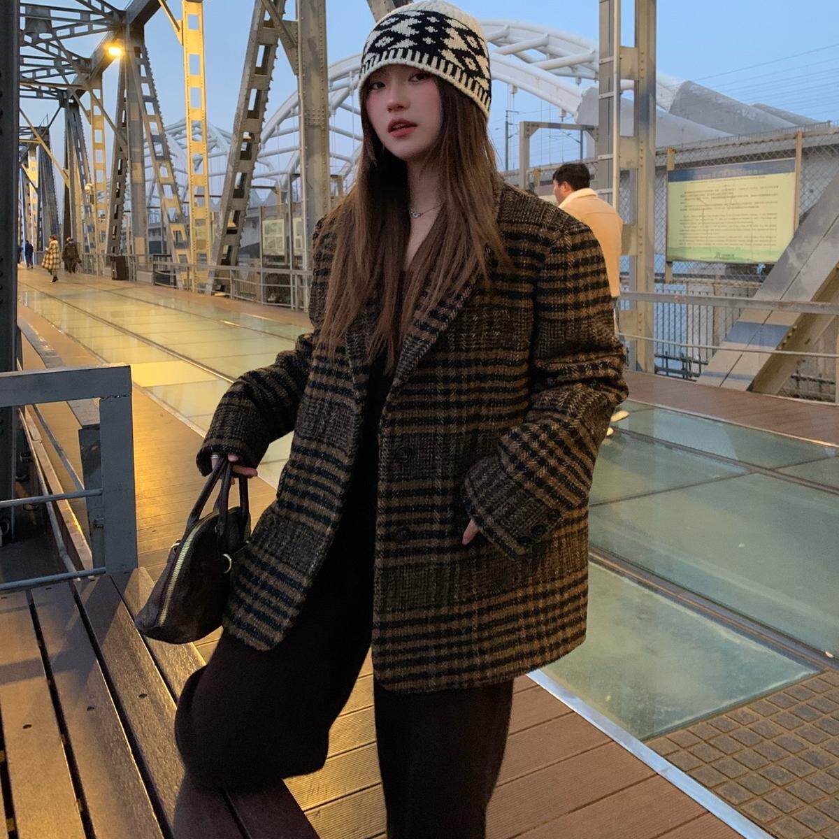女复古格纹50羊毛夹棉毛呢外套