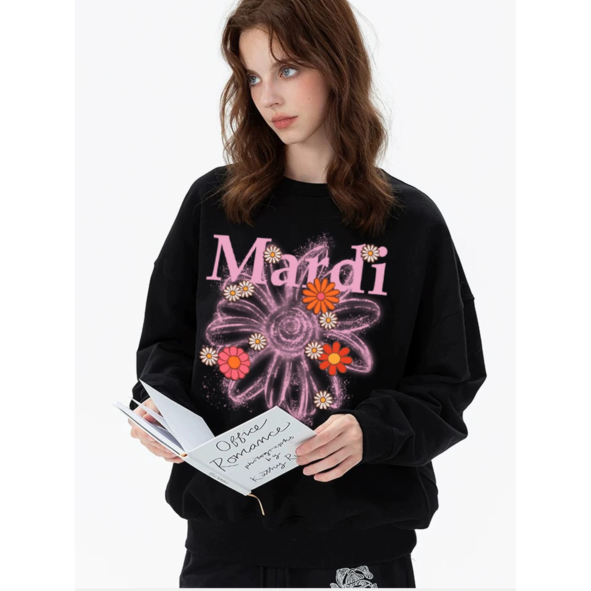 【柒柒Moon直播间】Mardi晕染雏菊圆领套头卫衣秋冬休闲百搭上衣