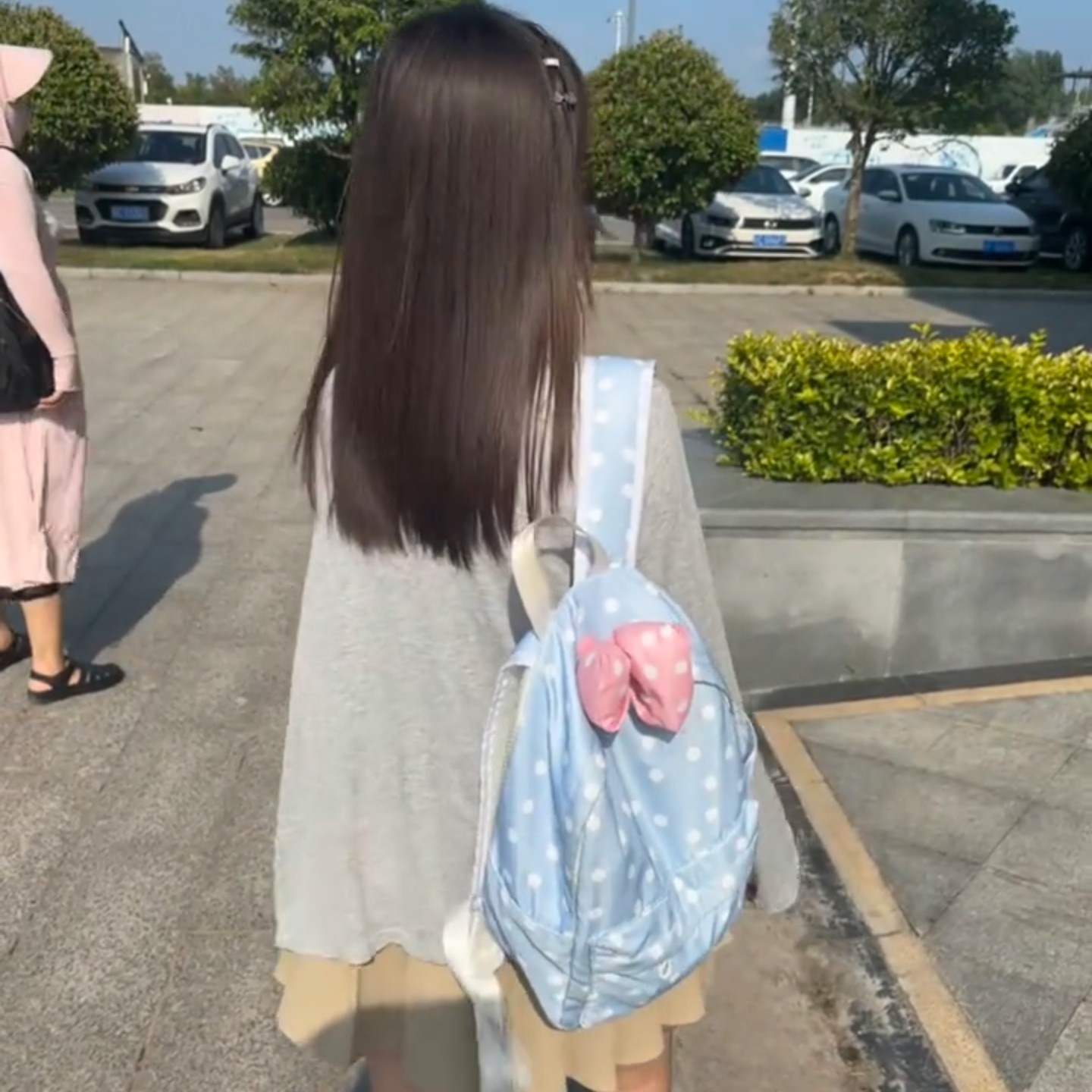女生大容量双肩包韩版波点蝴蝶结背包可爱初高中校园上课学生书包