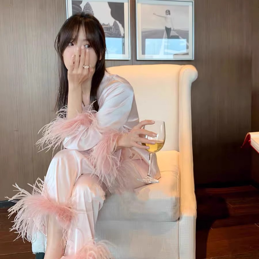 人间仙女甜美鸵鸟毛睡衣女长袖翻领气质冰丝羽毛家居服高级感绸缎